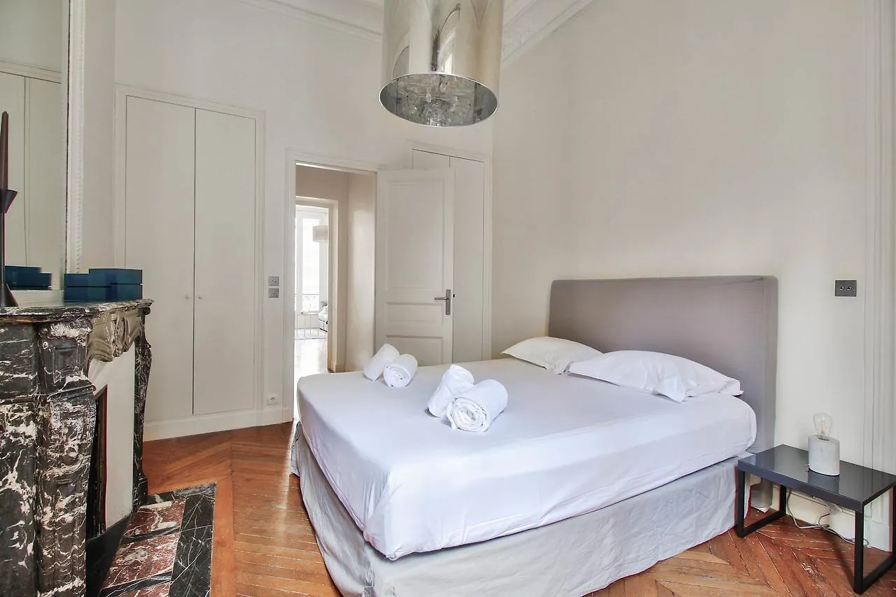 Saint Philippe Du Roule Hotel Paris 0*,